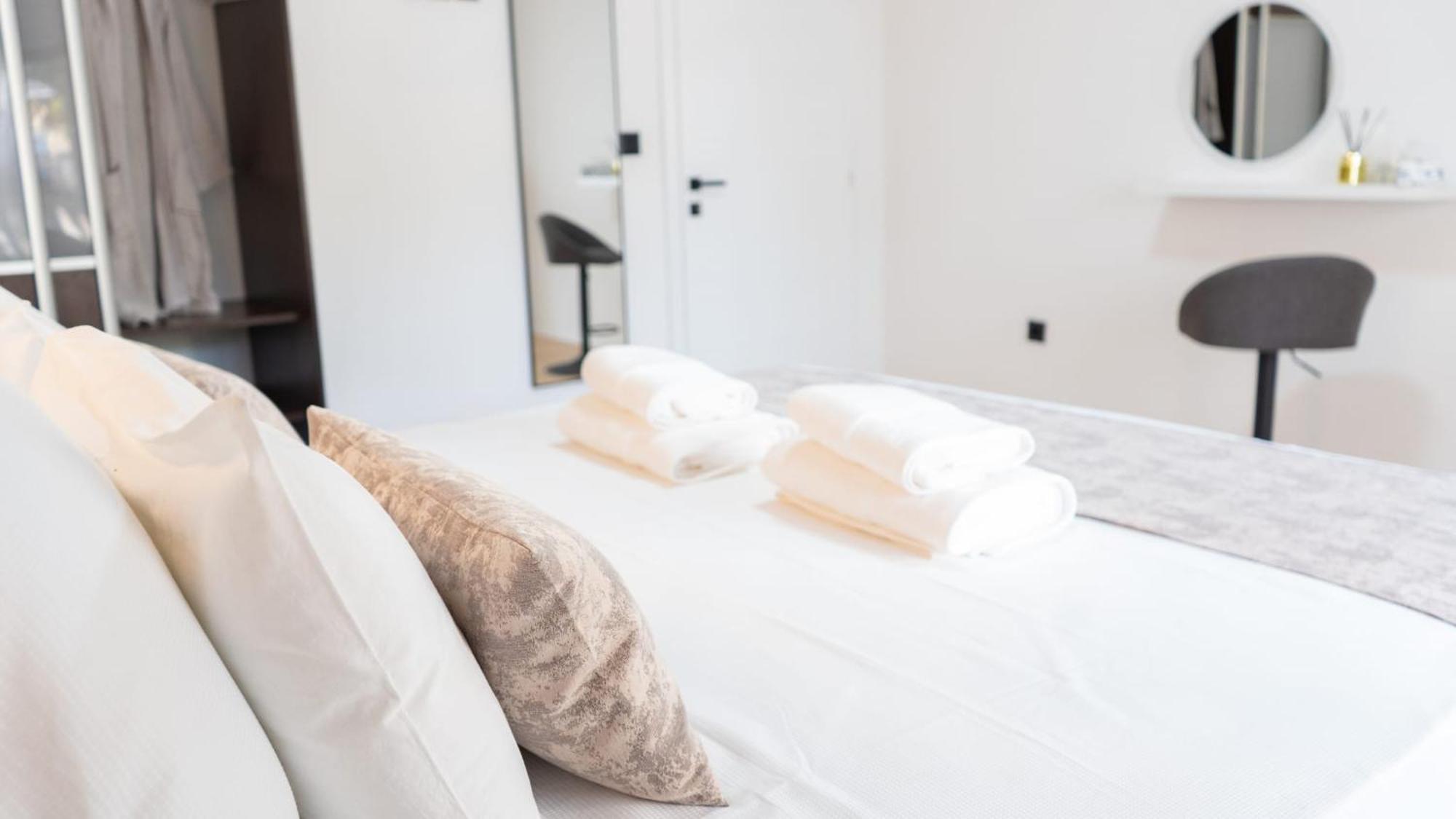 Apartments Bubalo フヴァル エクステリア 写真