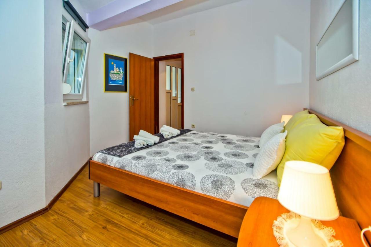 Apartments Bubalo フヴァル エクステリア 写真
