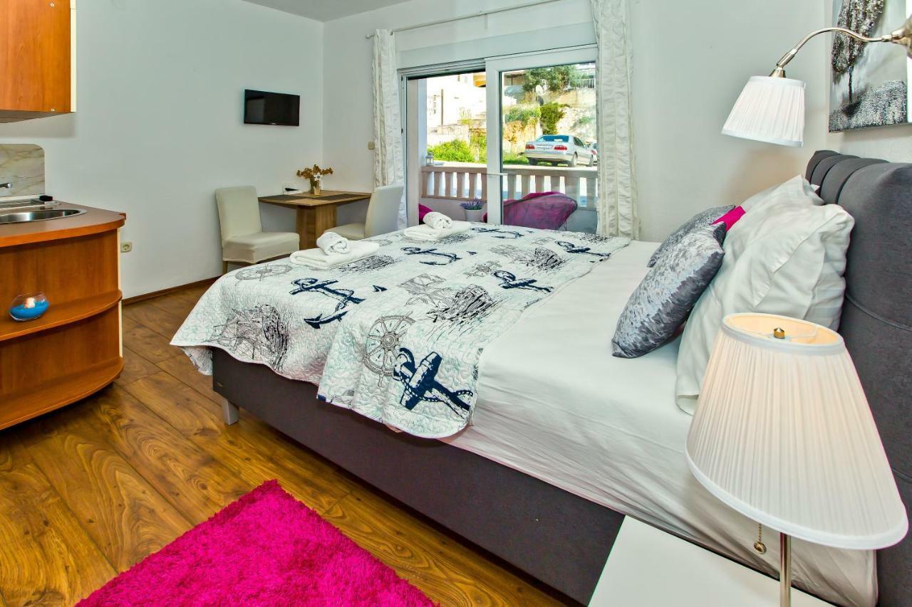 Apartments Bubalo フヴァル エクステリア 写真
